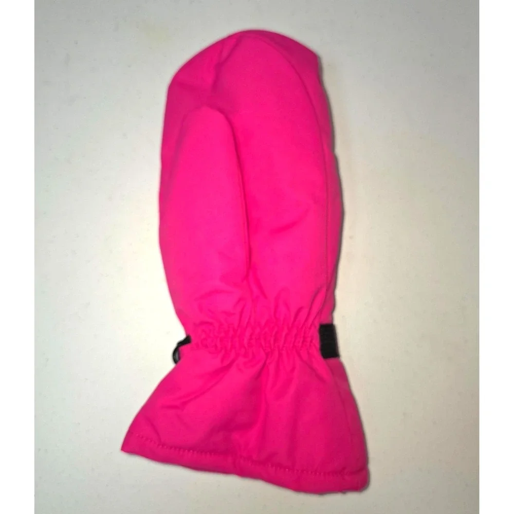 Official Dunkin' Donuts 2026 Limited‎ Edition Pink Mitten Glove NEW - FREE SHIP